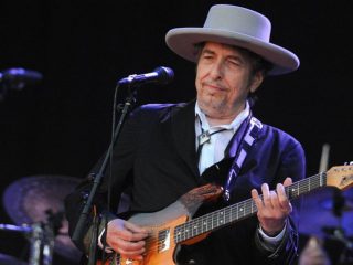 Bob Dylan está listo para volver a los escenarios