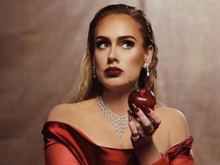Adele estrena video para 'Oh My God'