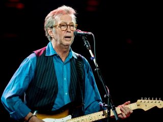 Eric Clapton ha perdido amigos por su posición antivacunas
