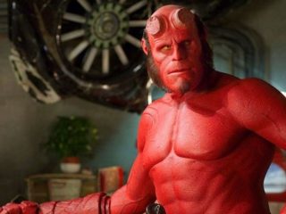 Ron Perlman cree que "le debe a los fans" una tercera película de 'Hellboy'