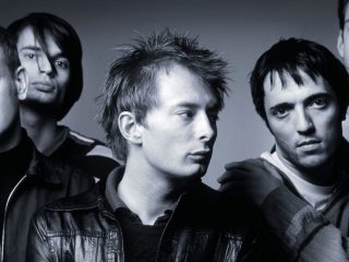 Radiohead dona artículos a subasta benéfica