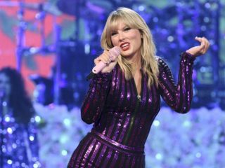 Universidad de Nueva York lanza nuevo curso sobre Taylor Swift
