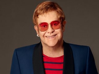 Elton John se pronuncia en apoyo a Ucrania: “Estamos desconsolados”