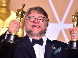 Guillermo del Toro critica a los premios Oscar