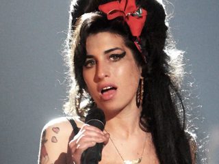 La película biográfica de Amy Winehouse podría tener protagonista