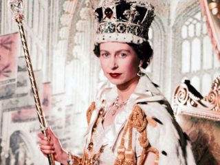 Músicos reaccionan a la muerte de la reina Isabel II a los 96 años